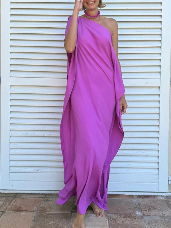 Vloeiende asymmetrische kaftan met ceintuur